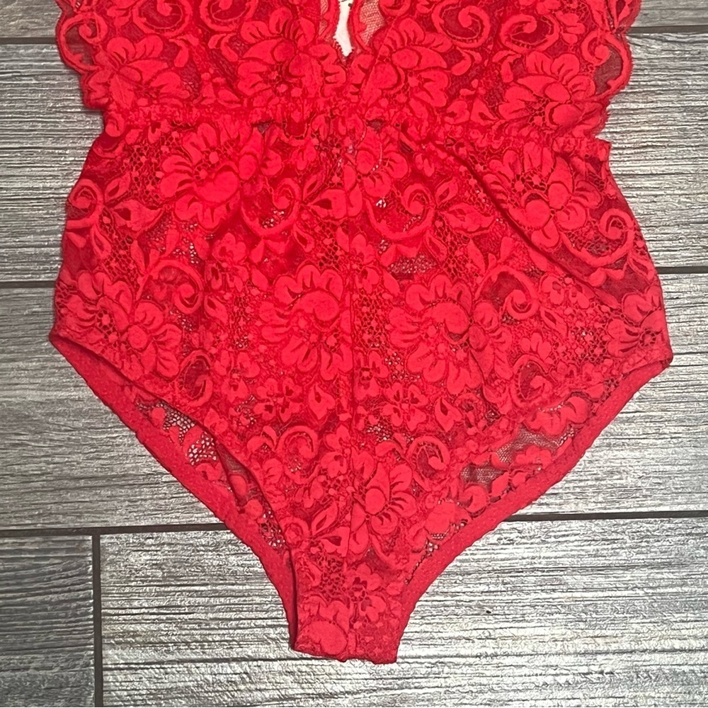 Free People X HAH Comin in Haht Lace Bodysuit Size XS Siren Red Top X-Small - Picture 6 of 13
